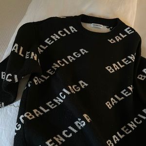 Balenciaga oversized logo sweater XS